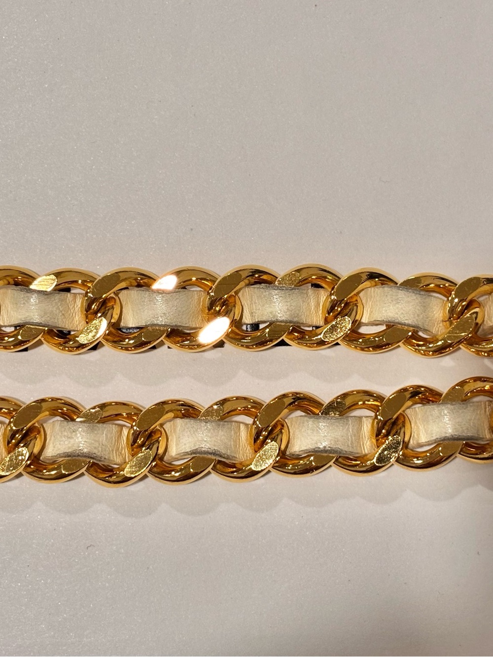 Authentic CHANEL vintage beige leather chain medallion belt 75cm - Picture 6 of 12